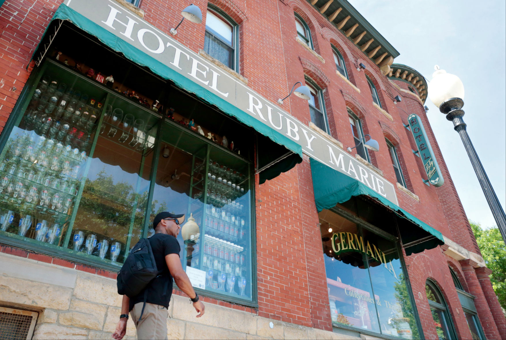 Hotel Ruby Marie